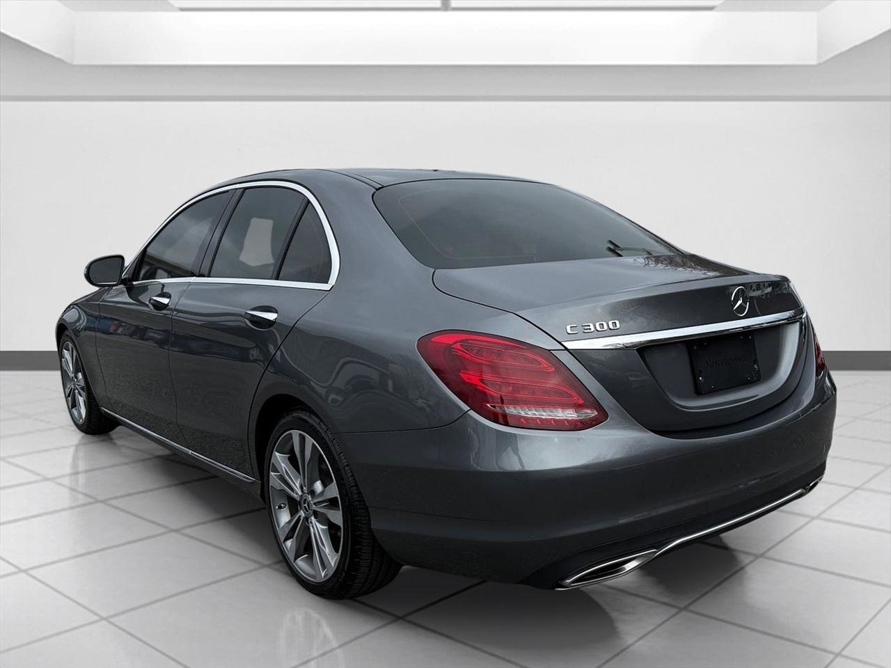 Used 2018 Mercedes-Benz C 300 Sedan image 7