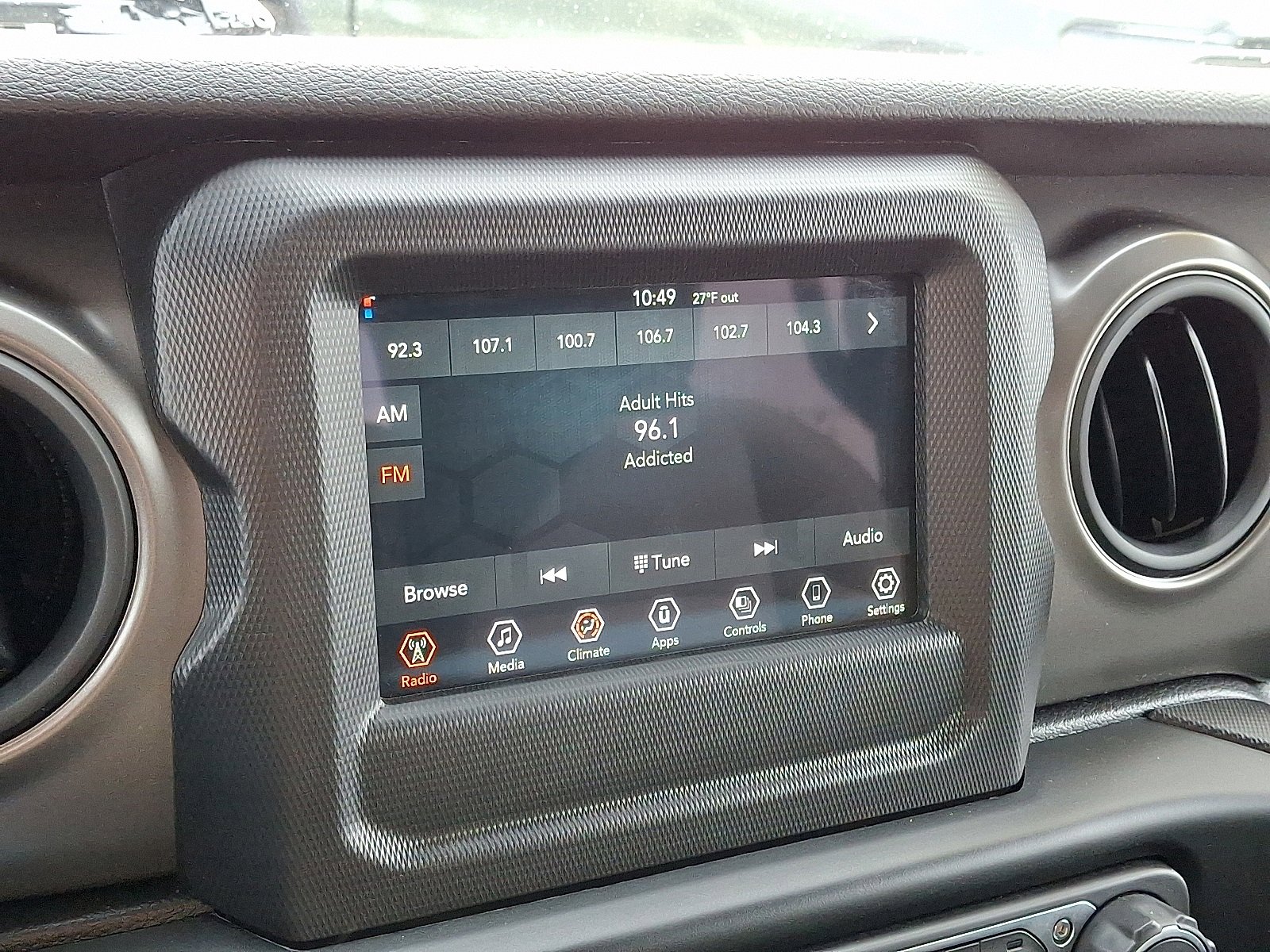 Used 2022 Jeep Gladiator Willys image 18