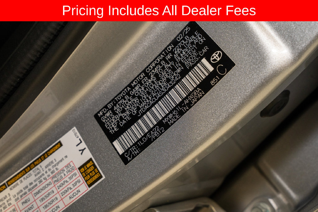 Used 2025 Toyota Prius Plug-In Hybrid FWD image 20