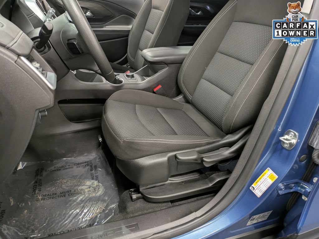 Used 2024 GMC Terrain SLE FWD image 10