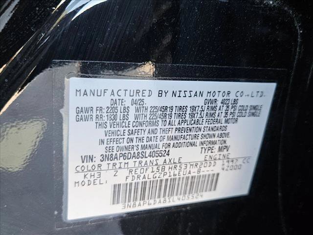 Used 2025 Nissan Kicks SR FWD image 23