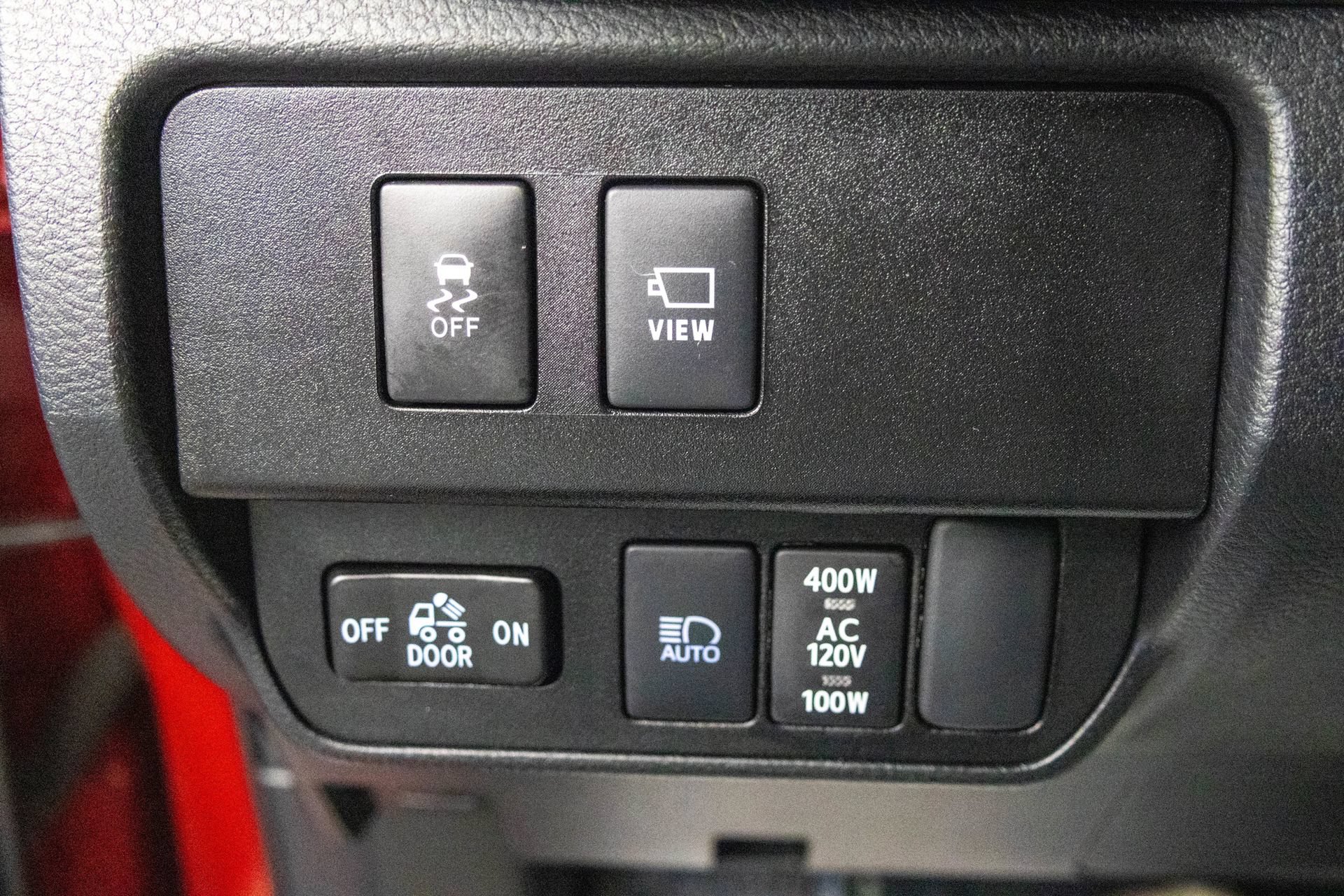 Used 2023 Toyota Tacoma TRD Sport w/ TRD Premium Sport Package AWD/4WD image 17