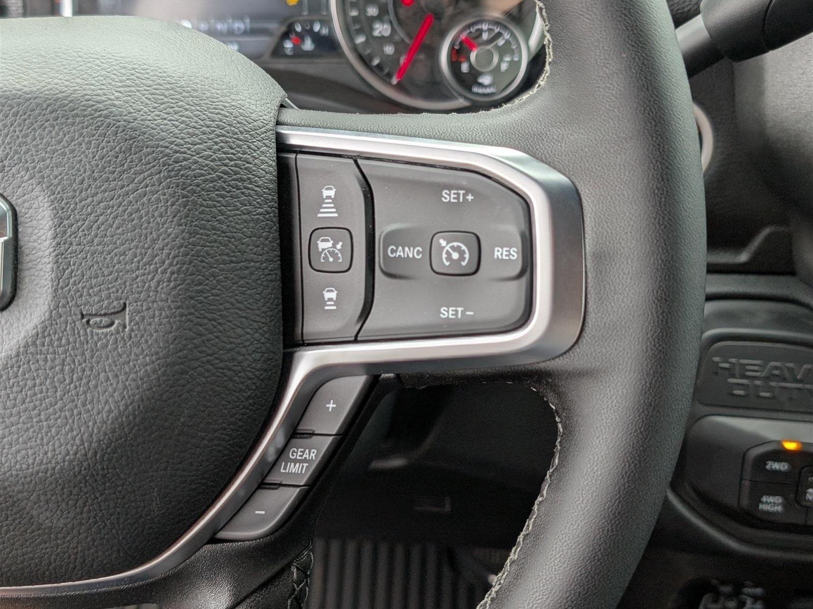 New 2025 RAM 2500 Tradesman AWD/4WD image 18