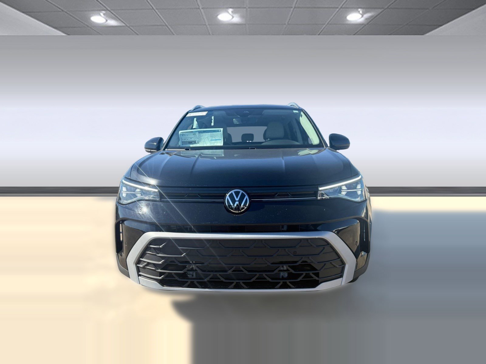 New 2026 Volkswagen Taos SE image 5