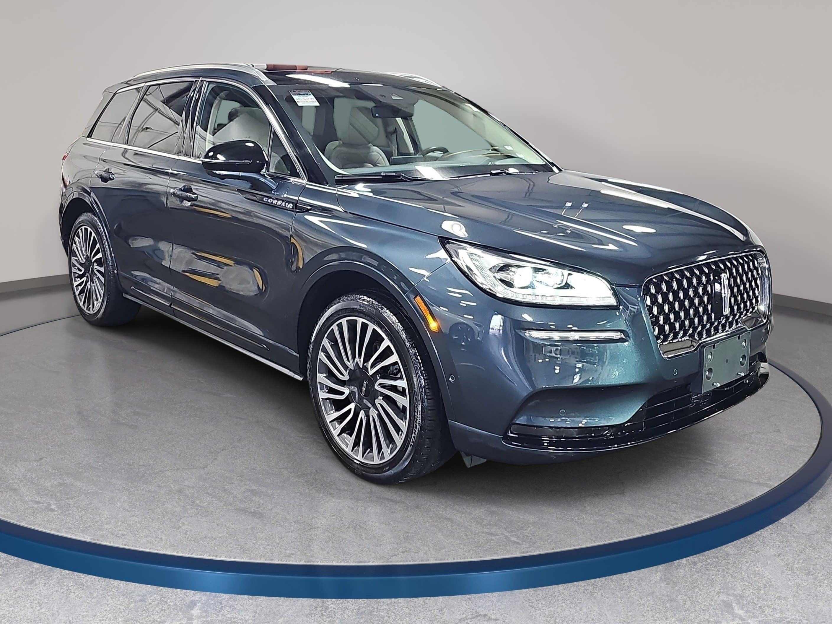 Used 2022 Lincoln Corsair Grand Touring w/ Elements Technology Bundle AWD/4WD image 3