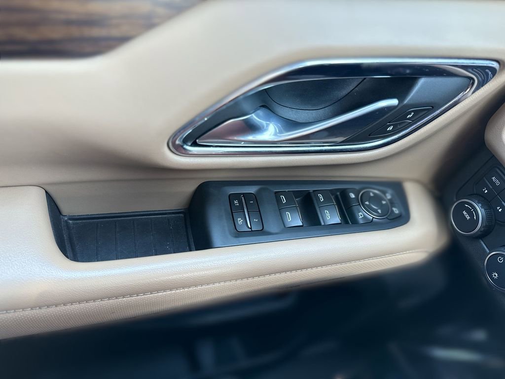 Used 2023 Chevrolet Tahoe Premier image 15