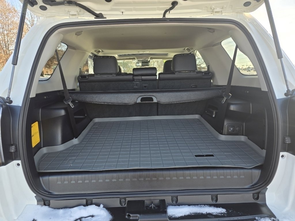 Used 2023 Toyota 4Runner SR5 Premium w/ Moonroof Package image 18