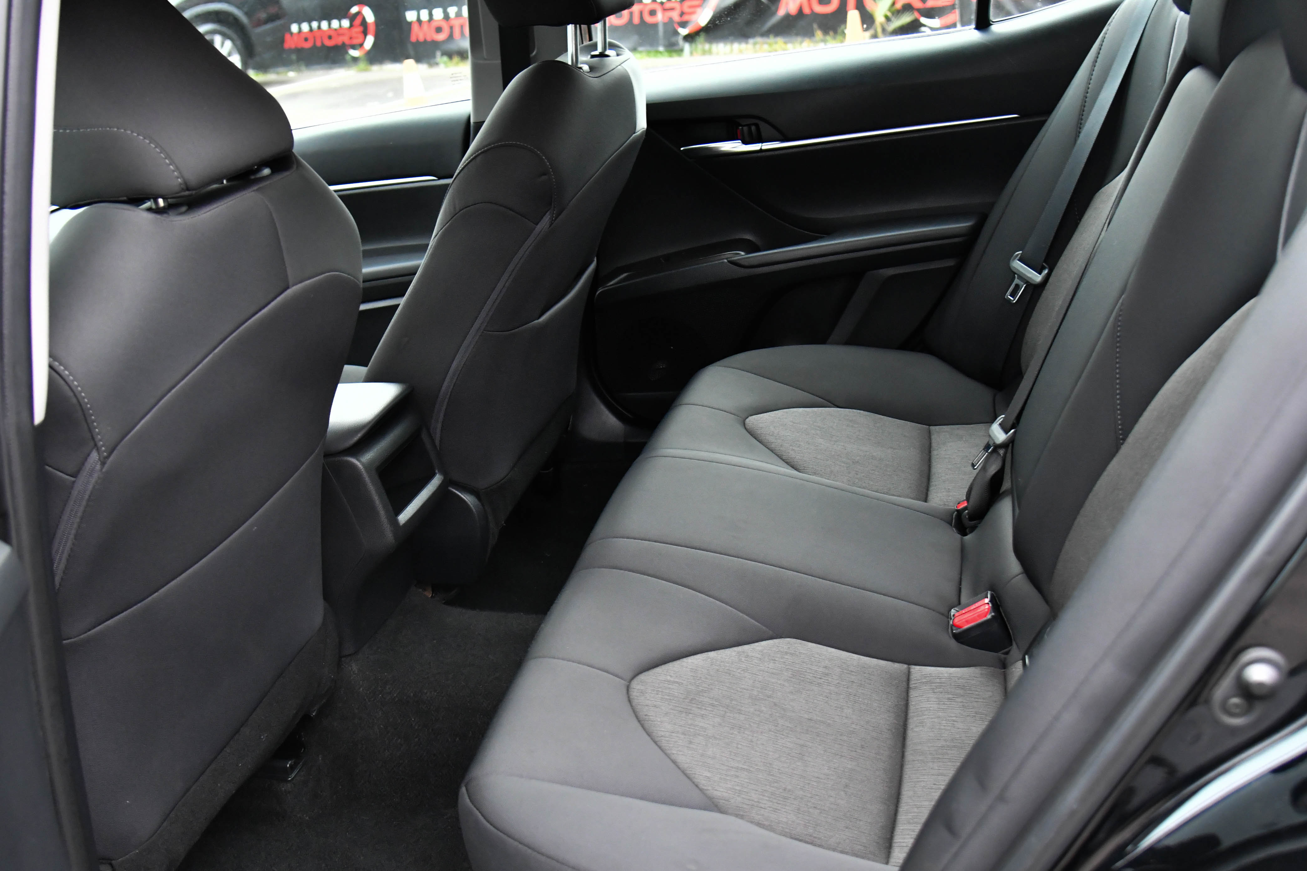 Used 2024 Toyota Camry LE image 33