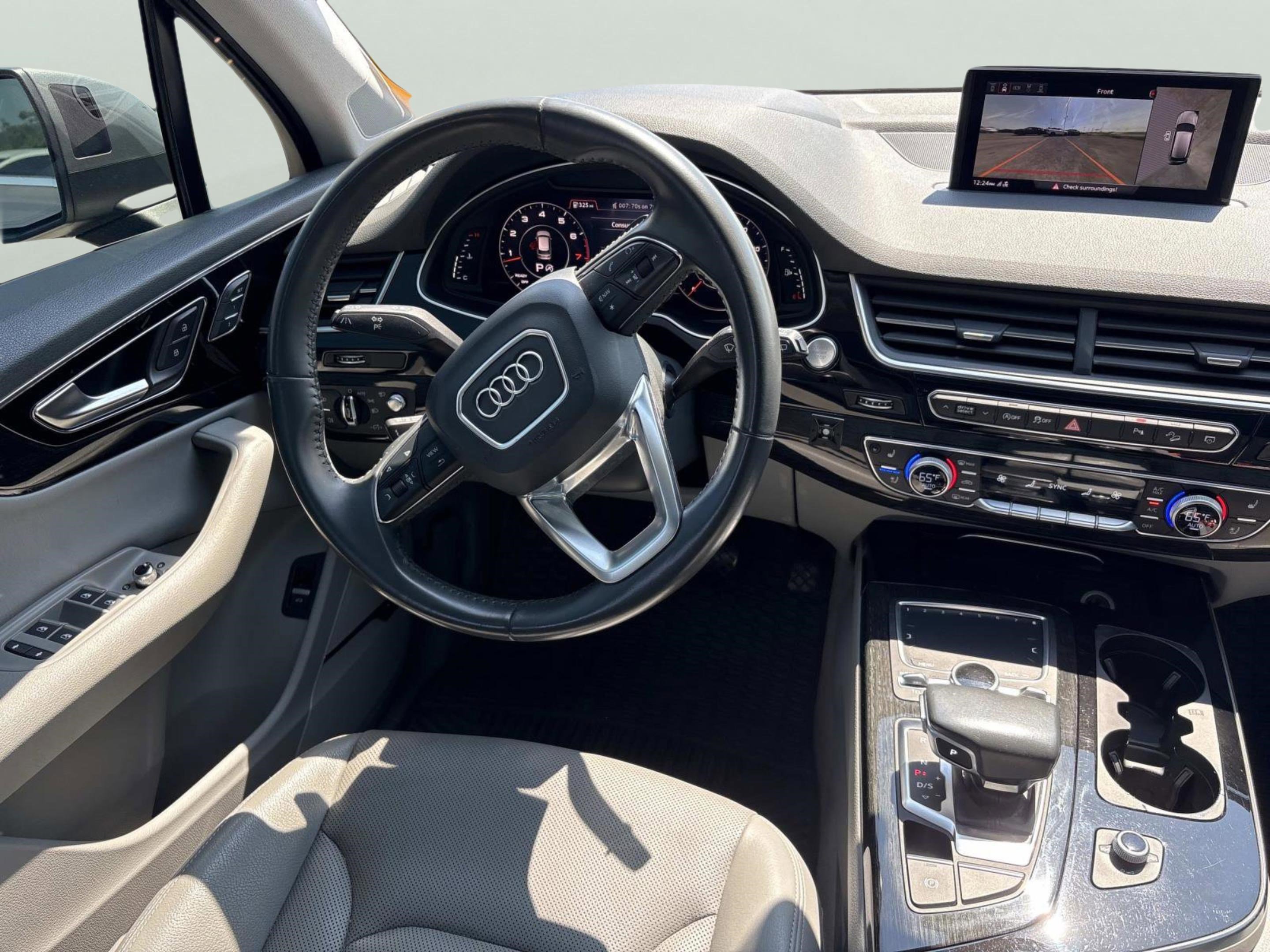 Used 2018 Audi Q7 3.0T Prestige AWD/4WD image 11