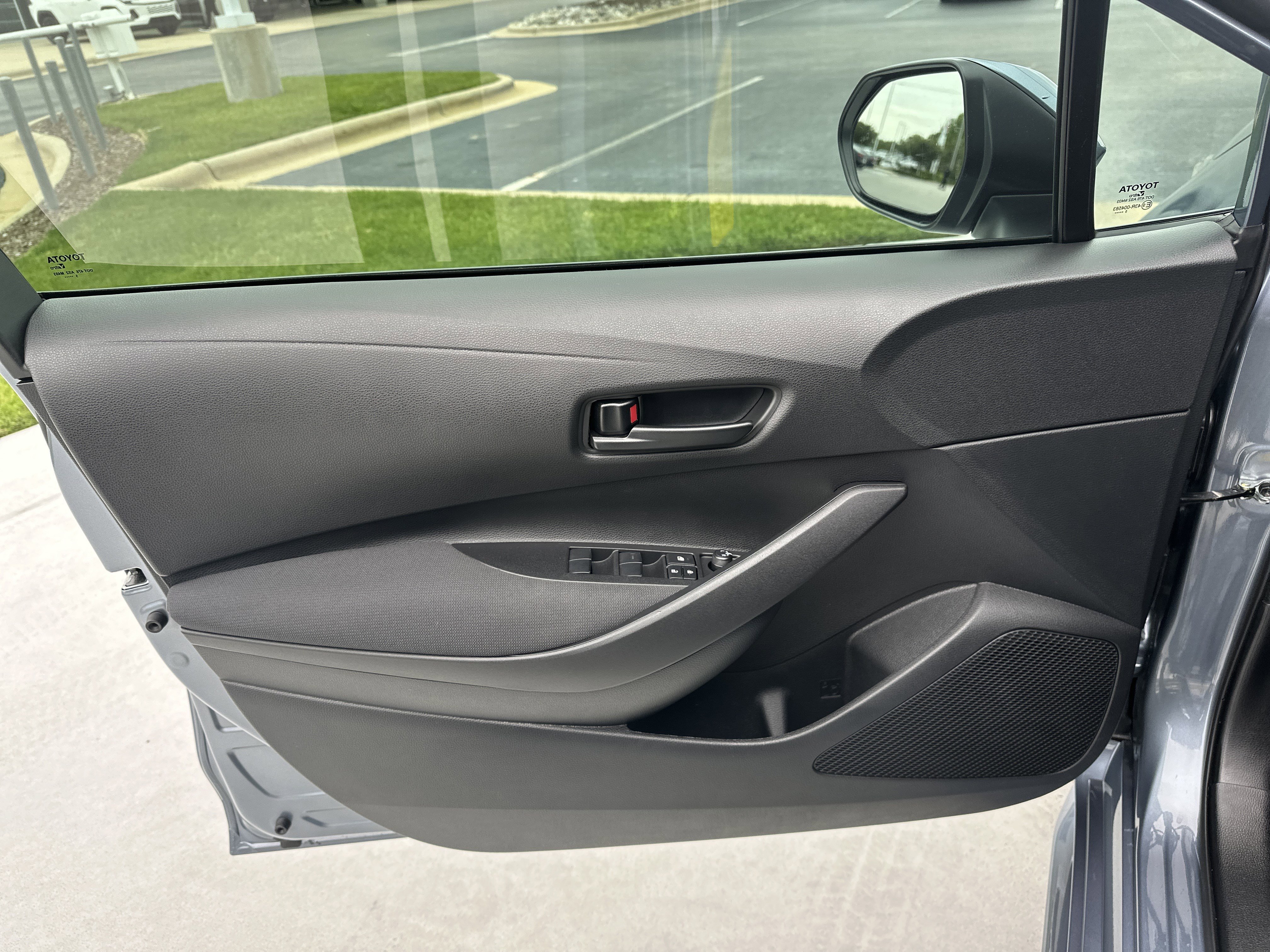 Certified 2026 Toyota Corolla LE FWD image 14