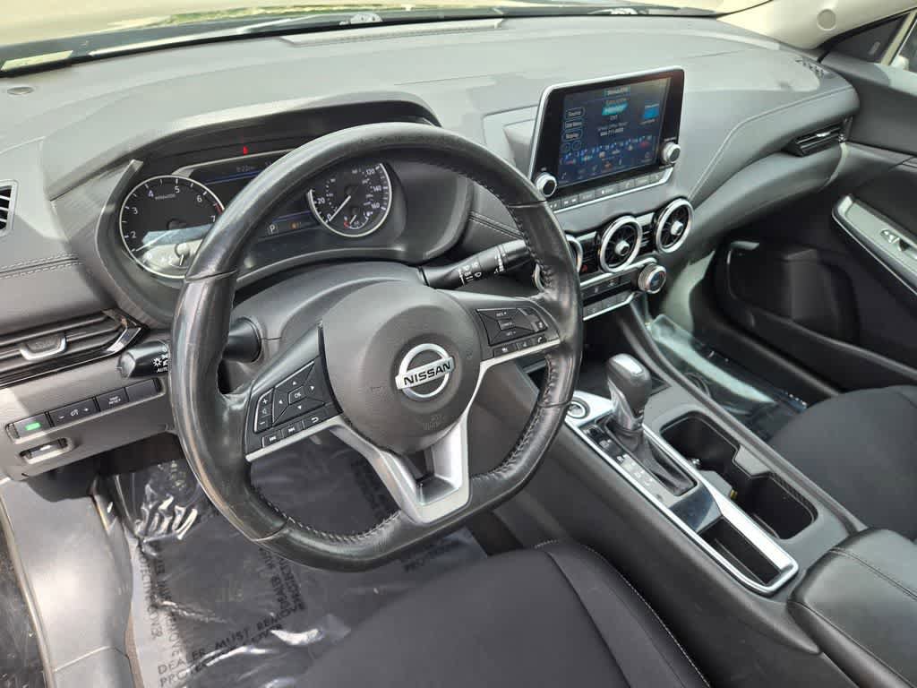 Used 2022 Nissan Sentra SV FWD image 11
