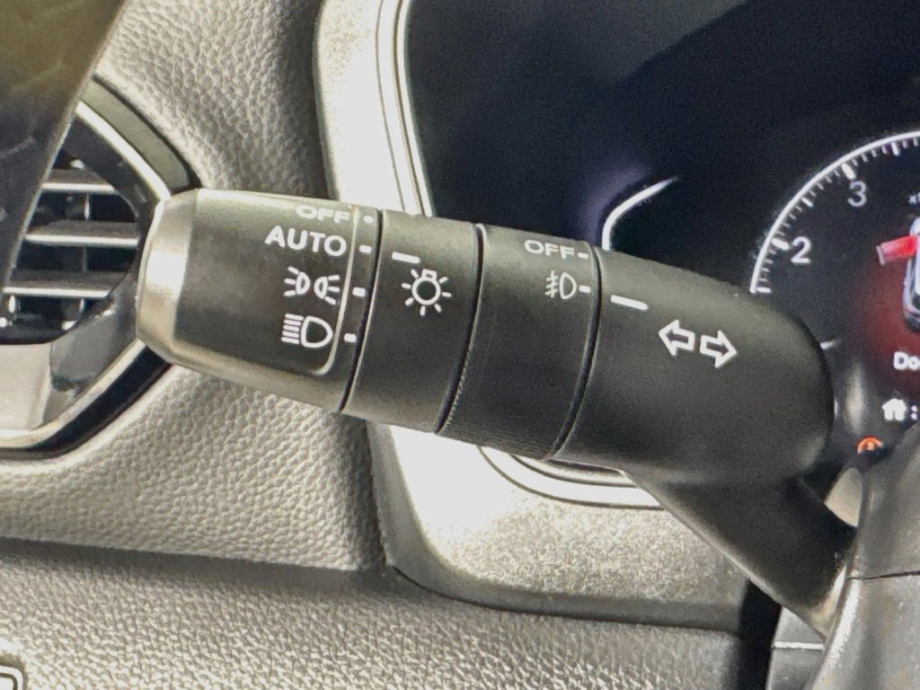 Used 2024 Honda Pilot Touring image 15