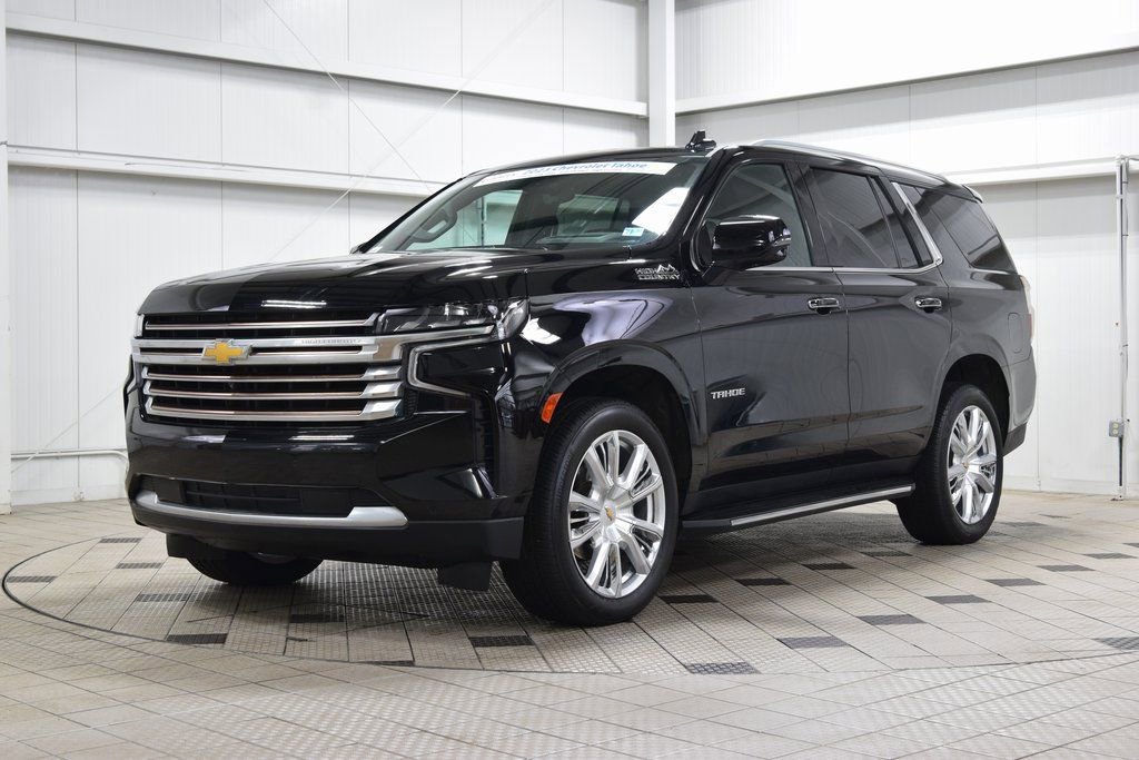 Used 2023 Chevrolet Tahoe High Country image 3