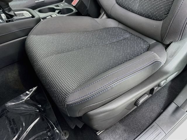 Certified 2025 Subaru Forester Premium AWD/4WD image 21