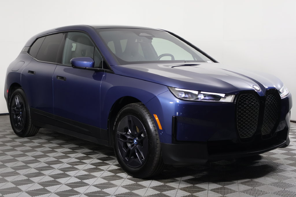 Certified 2024 BMW iX xDrive50 w/ Convenience Package AWD/4WD image 3