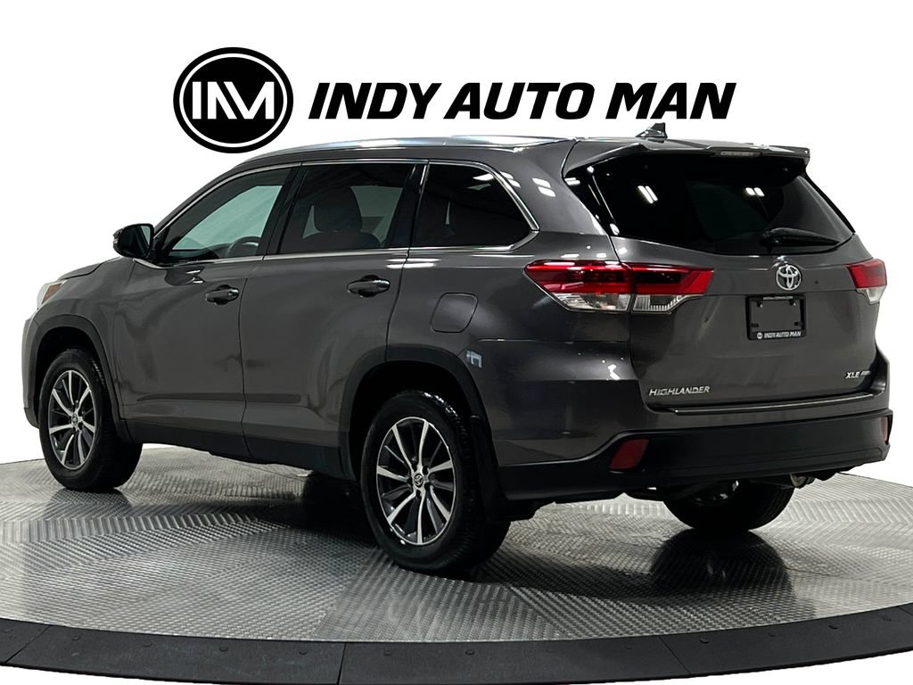 Used 2019 Toyota Highlander XLE AWD/4WD image 6