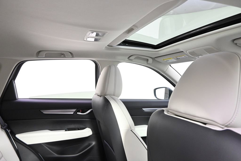 New 2025 MAZDA CX-5 AWD 2.5 S w/ Premium Plus Pkg image 17