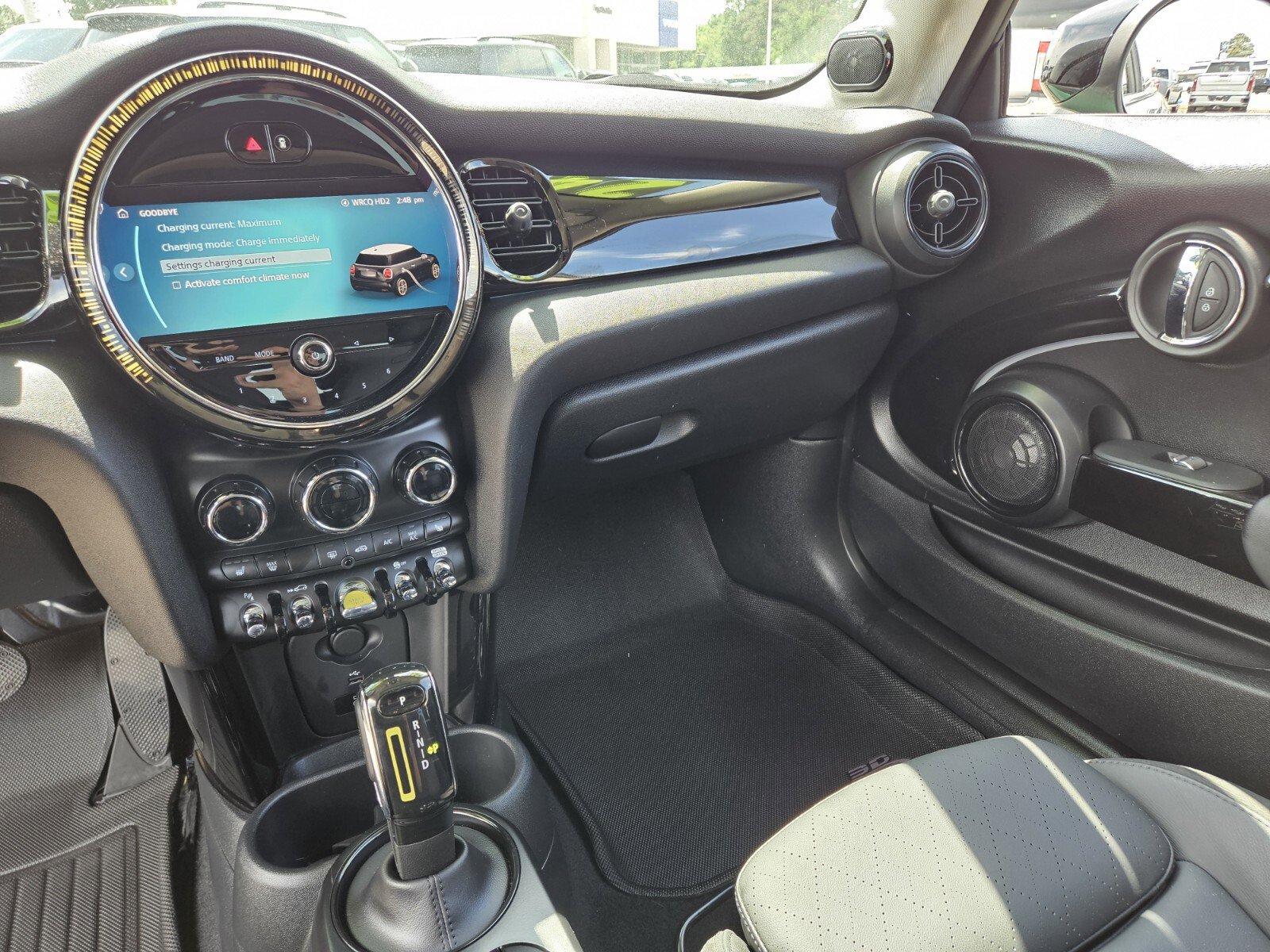 Used 2024 MINI Cooper SE FWD image 20