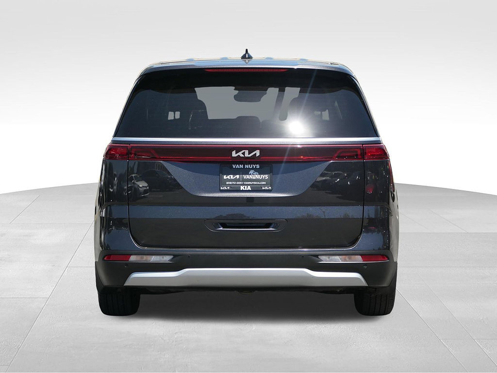 Used 2024 Kia Carnival EX FWD image 5