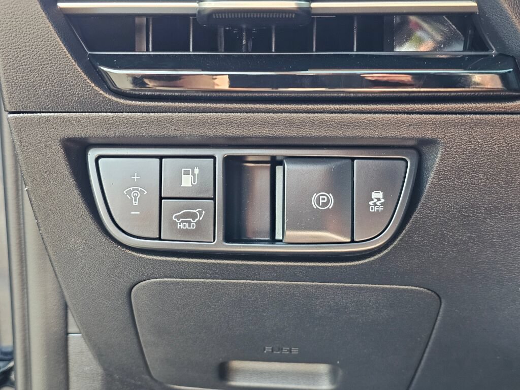 Certified 2024 Kia EV6 Wind AWD/4WD image 33