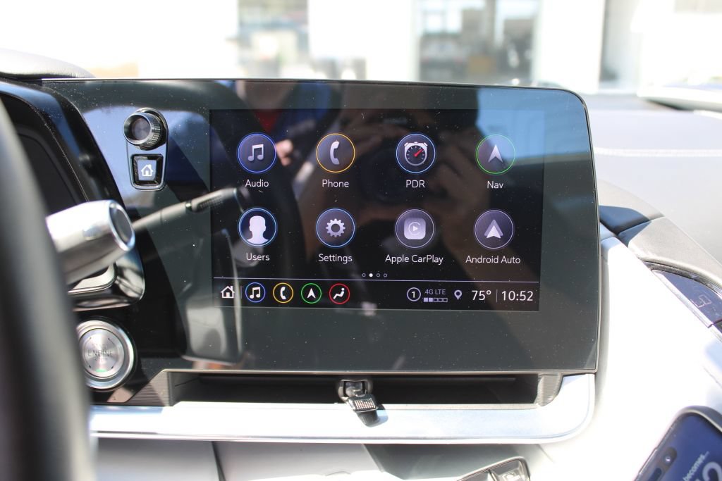 Used 2021 Chevrolet Corvette Stingray Premium Conv w/ Z51 Performance Package RWD image 24