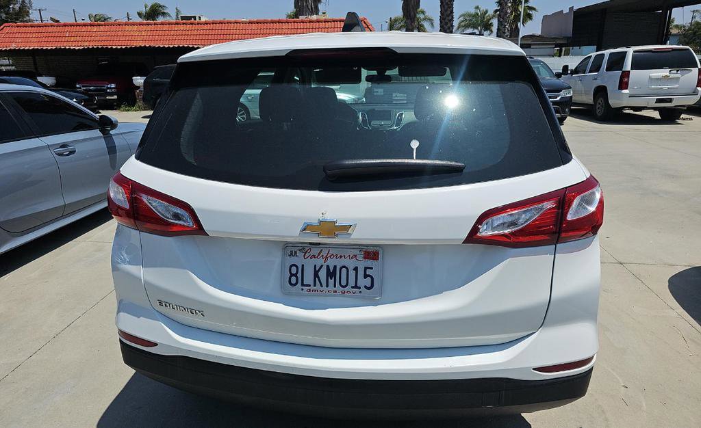 Used 2019 Chevrolet Equinox LS FWD image 5
