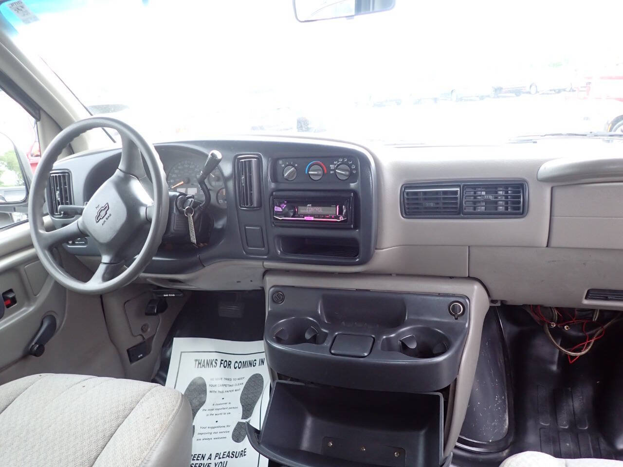 Used 2000 Chevrolet Express 3500 w/ Cold Climate Pkg RWD image 11
