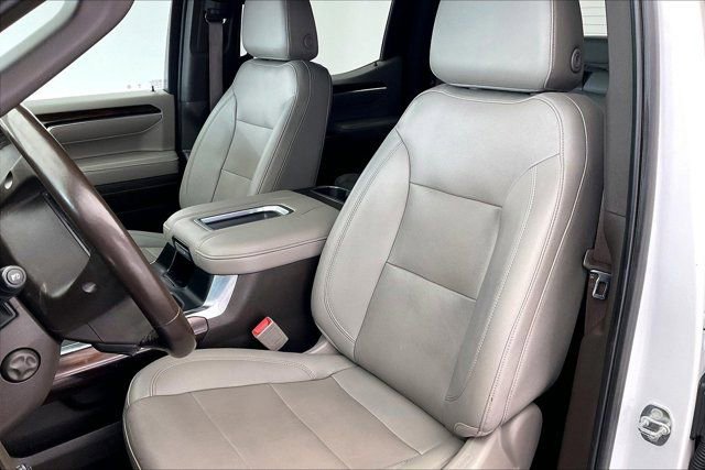 Used 2022 GMC Sierra 1500 SLT w/ SLT Premium Plus Package AWD/4WD image 17
