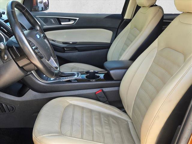 Used 2017 Ford Edge SEL w/ Equipment Group 201A image 17
