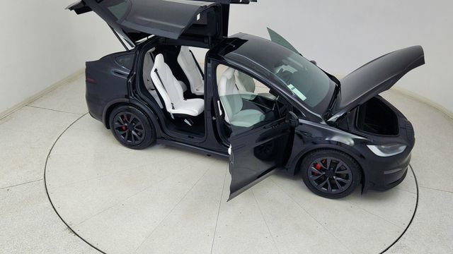Used 2024 Tesla Model X Plaid image 89