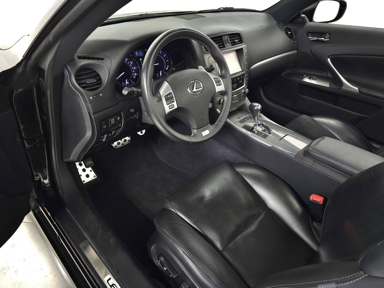 Used 2014 Lexus IS 250C w/ F-Sport Package w/as Tires RWD image 15