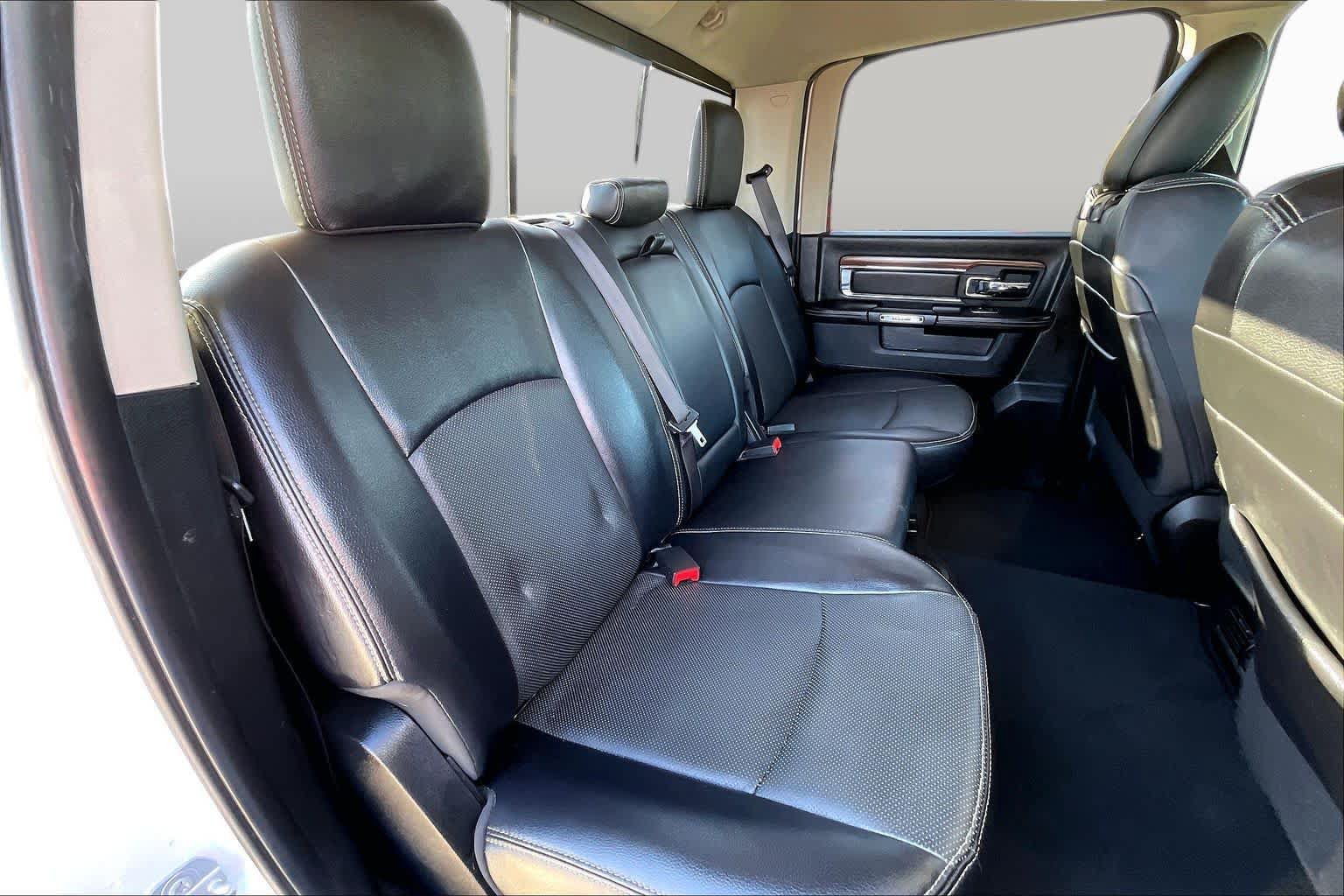 Used 2017 RAM 1500 Laramie AWD/4WD image 20