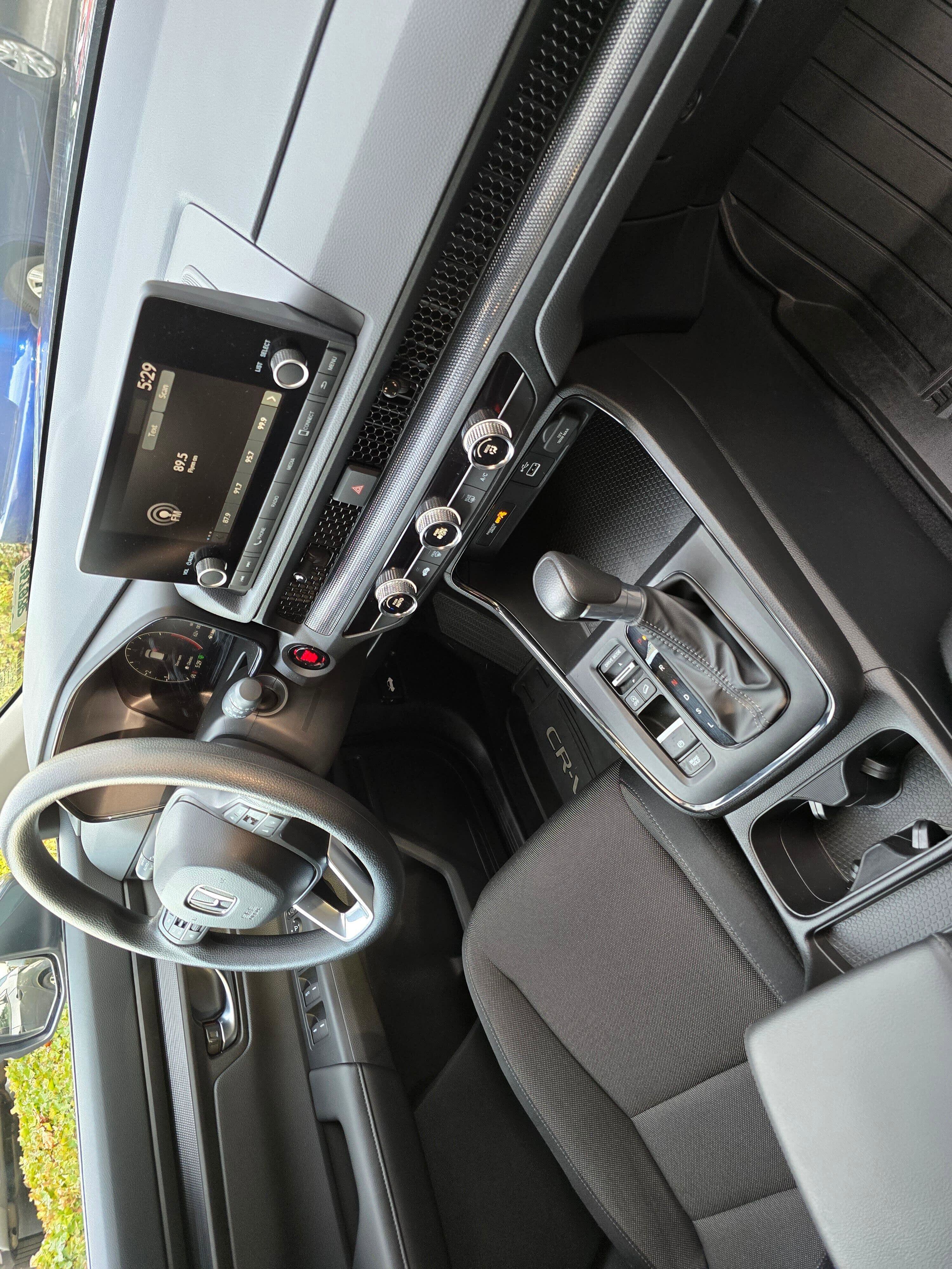 Certified 2025 Honda CR-V LX image 10