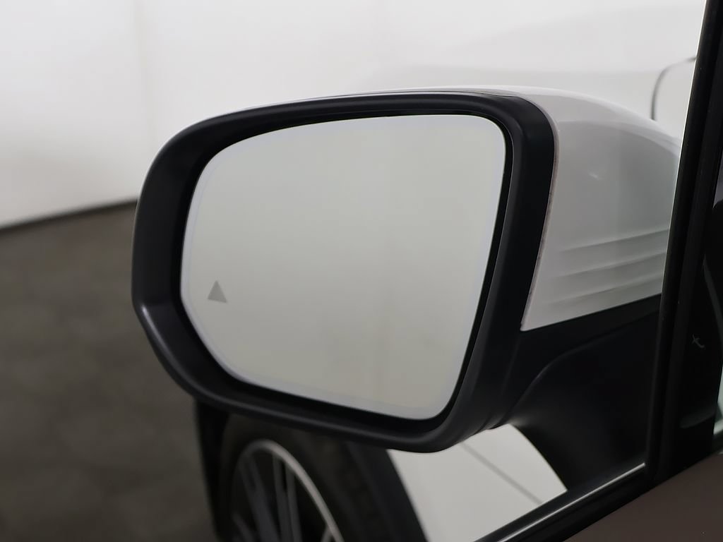 Used 2023 Mercedes-Benz EQE 500 4MATIC SUV w/ Pinnacle Trim Package image 37