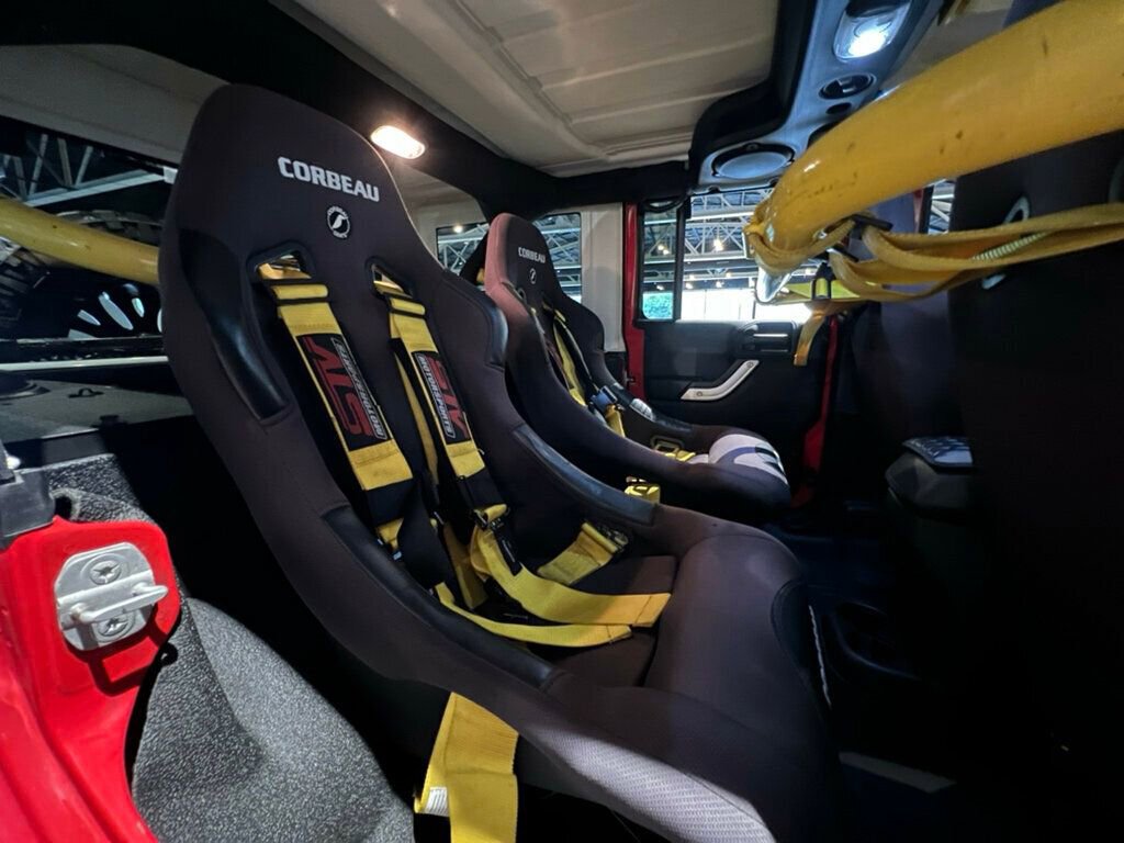 Used 2014 Jeep Wrangler Unlimited Rubicon w/ Max Tow Package image 34