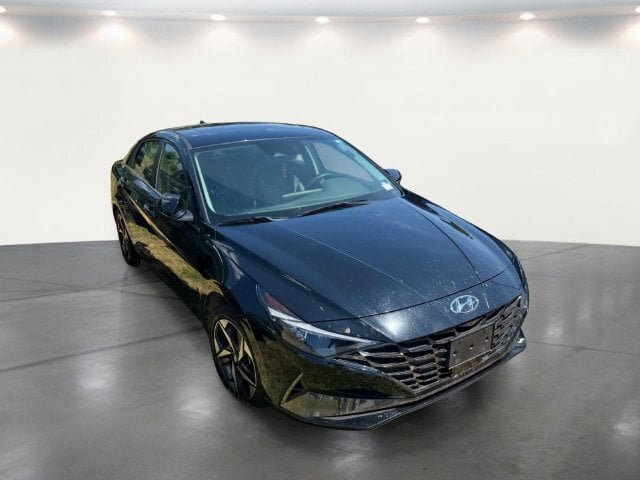 Used 2023 Hyundai Elantra Limited FWD image 7