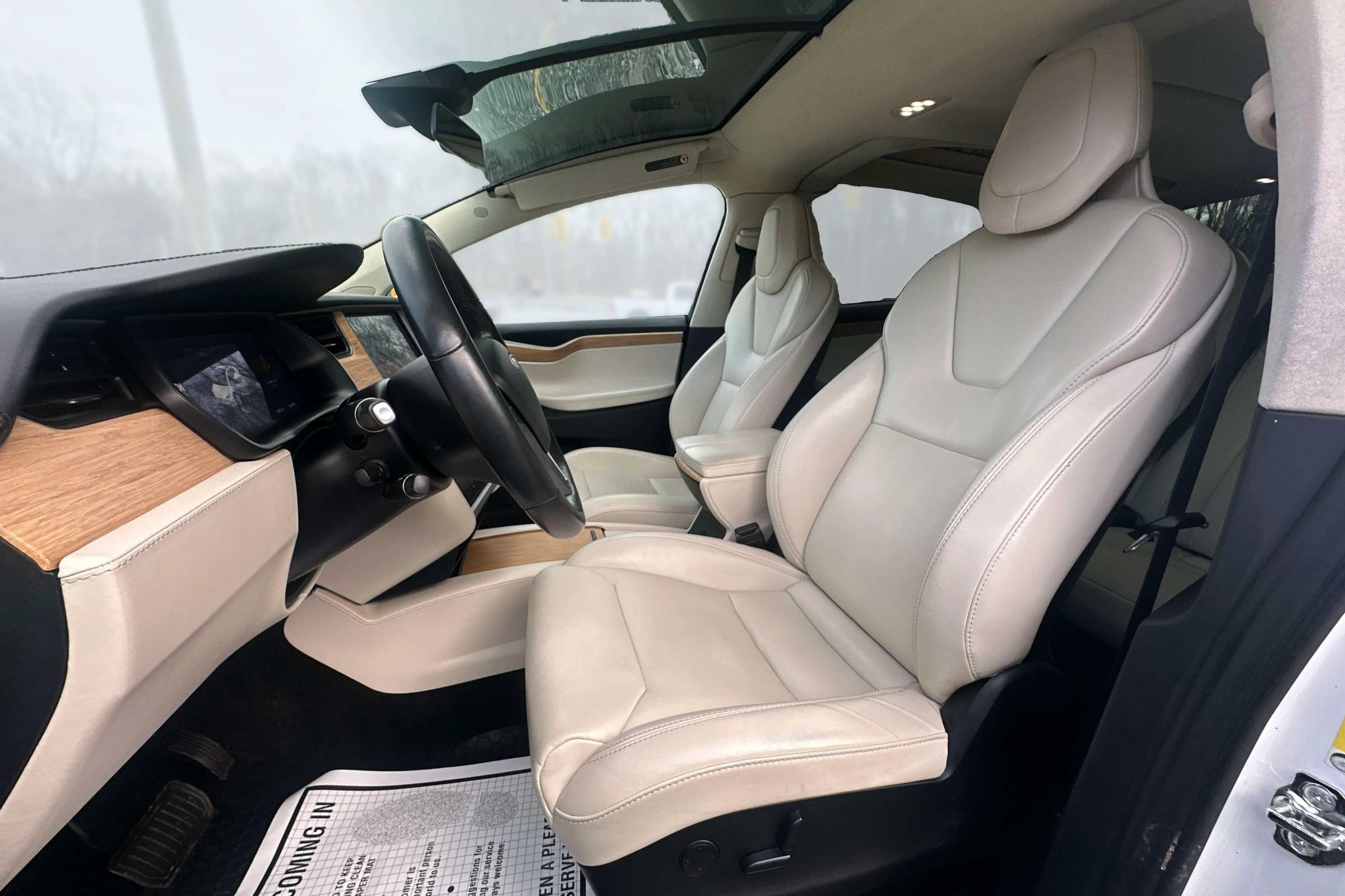 Used 2018 Tesla Model X 75D AWD/4WD image 21