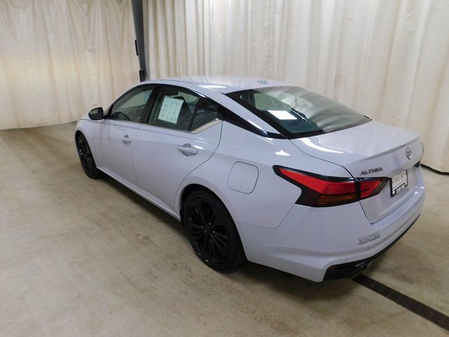 Used 2024 Nissan Altima 2.5 SR image 17