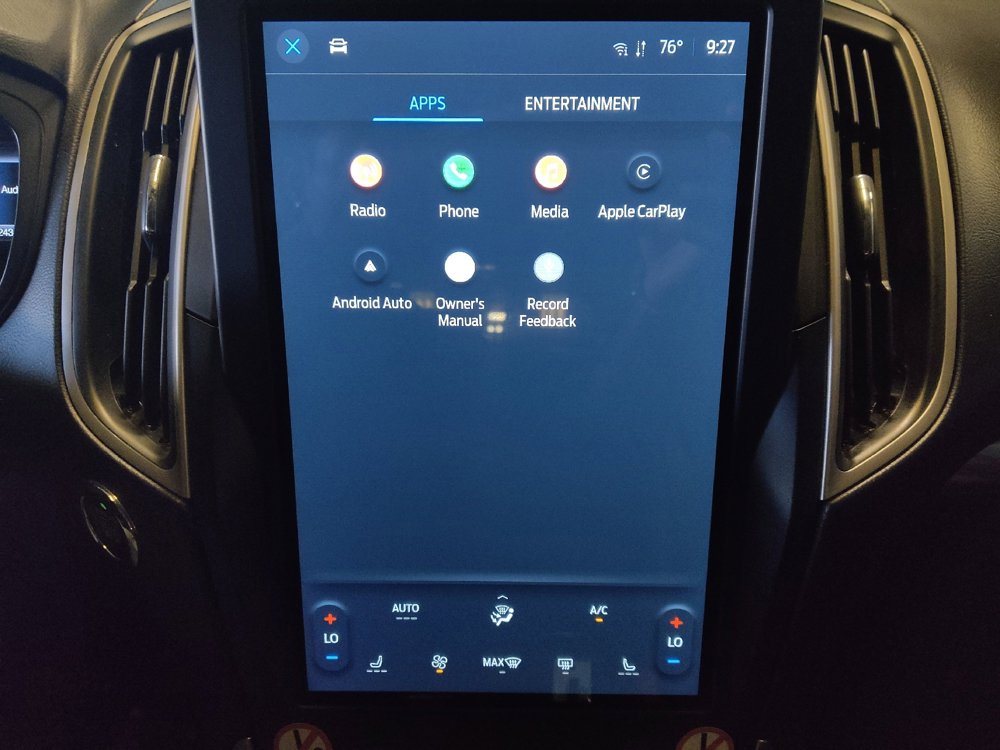 Used 2023 Ford Edge SEL image 25