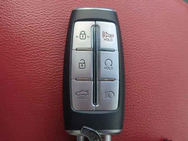 Used 2023 Genesis G70 2.0T w/ Sport Prestige Package RWD image 28