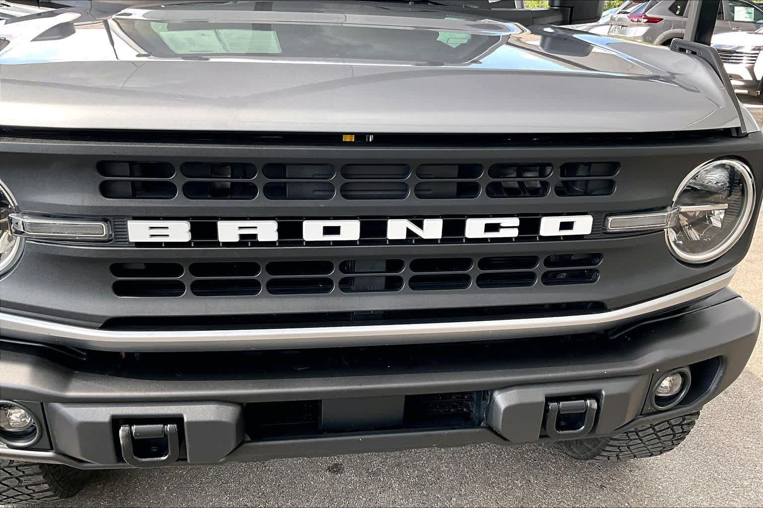 Used 2022 Ford Bronco Black Diamond w/ Sasquatch Package AWD/4WD image 10