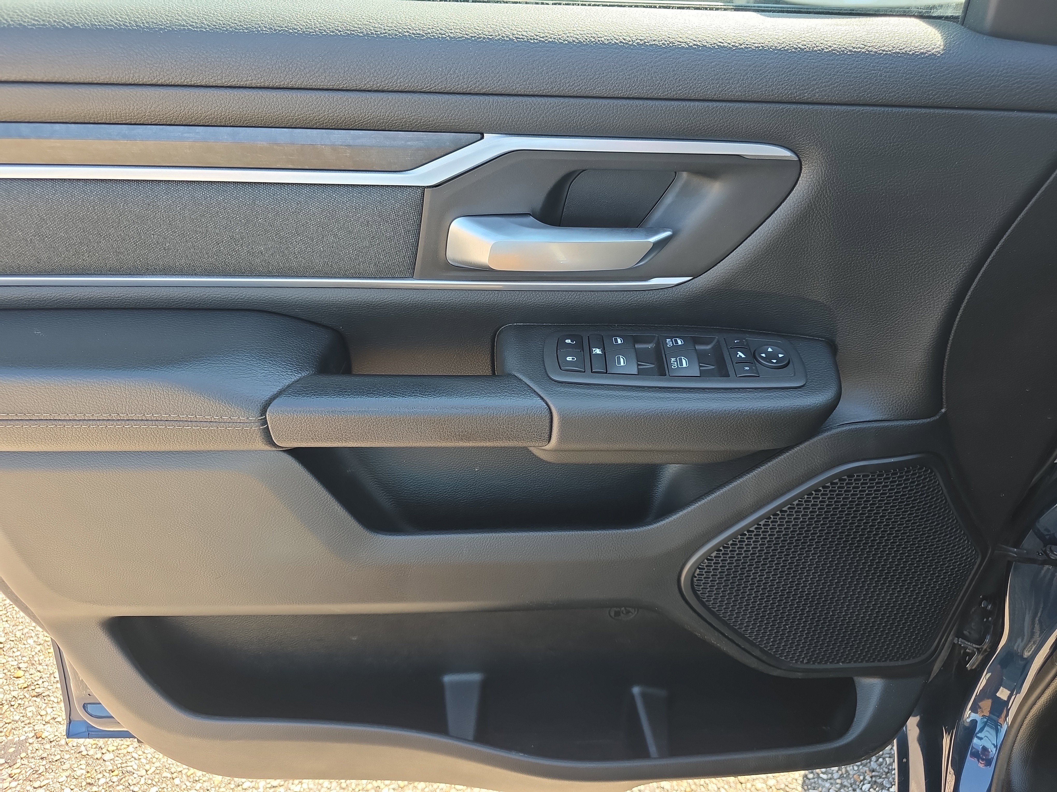 Used 2023 RAM 1500 Big Horn image 17