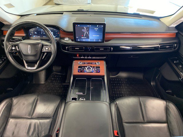 Certified 2023 Lincoln Aviator Reserve w/ Equipment Group 201A AWD/4WD image 12