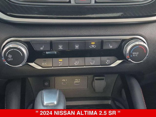 Certified 2024 Nissan Altima 2.5 SR w/ SR Premium Package FWD image 27
