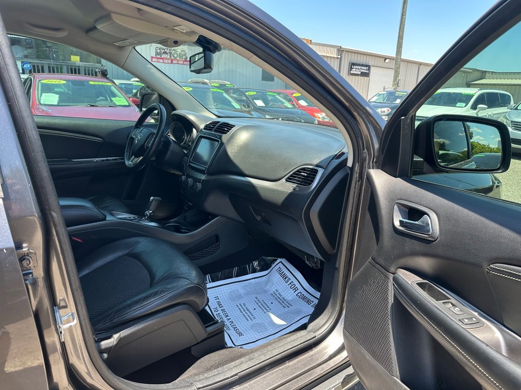 Used 2015 Dodge Journey Crossroad w/ Flexible Seating Group FWD image 12
