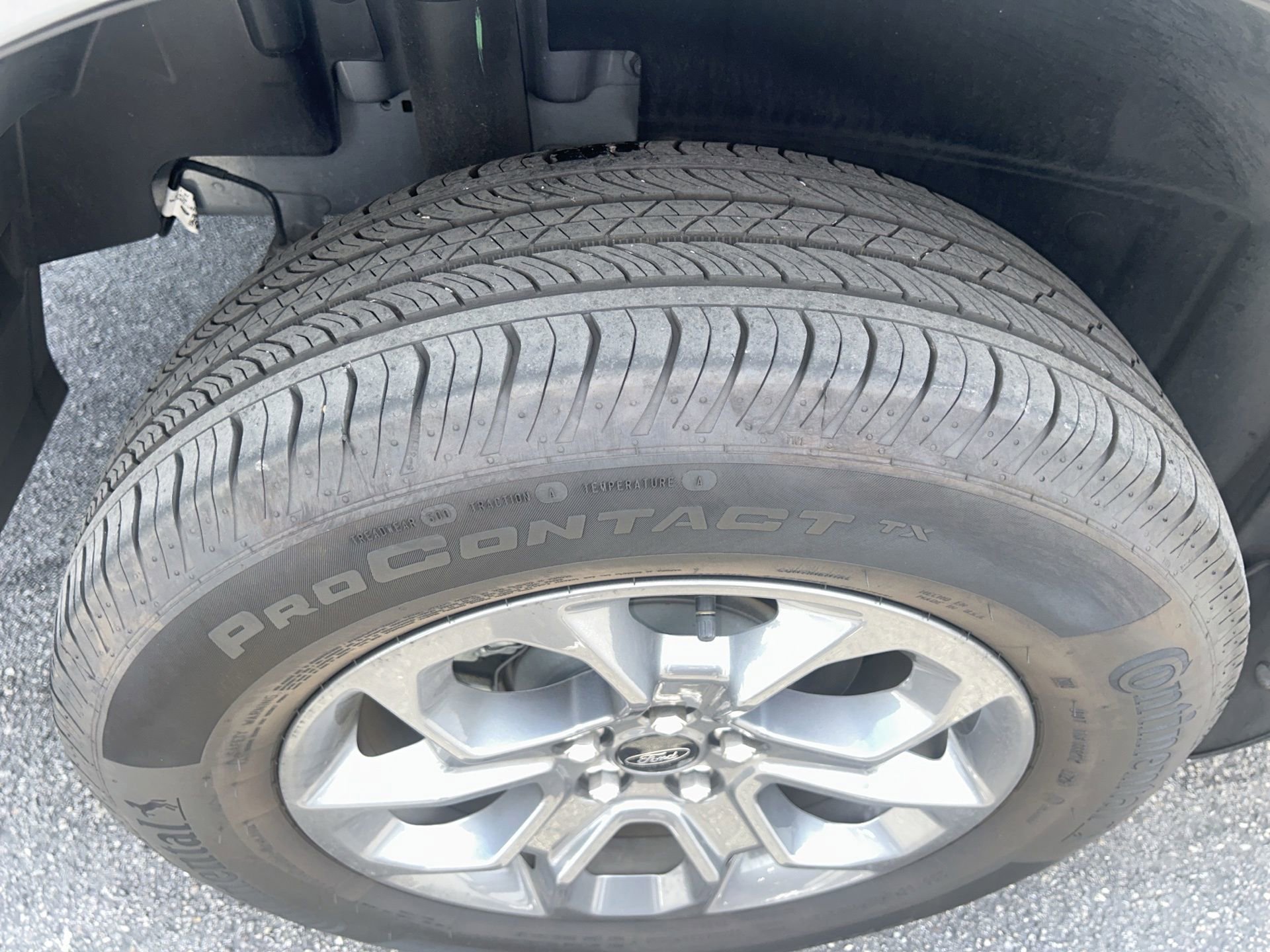 Used 2025 Ford Maverick XLT w/ XLT Luxury Package image 11