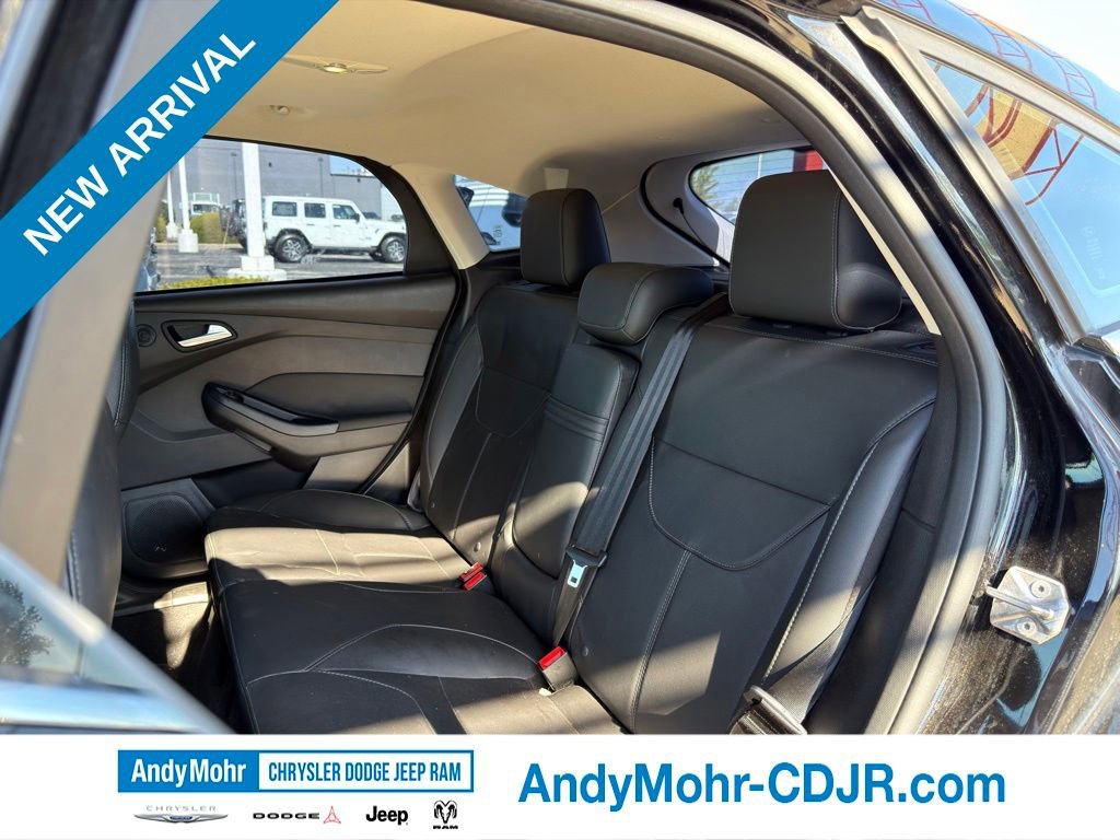 Used 2016 Ford Focus Titanium FWD image 21