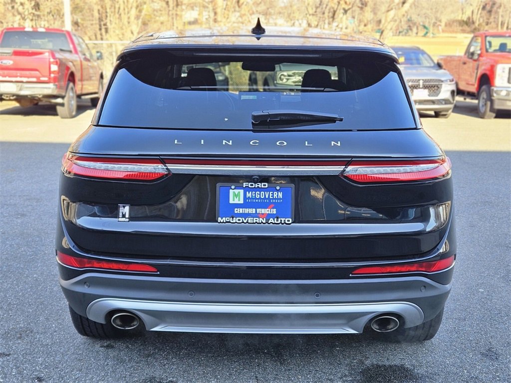 Used 2023 Lincoln Corsair AWD image 4