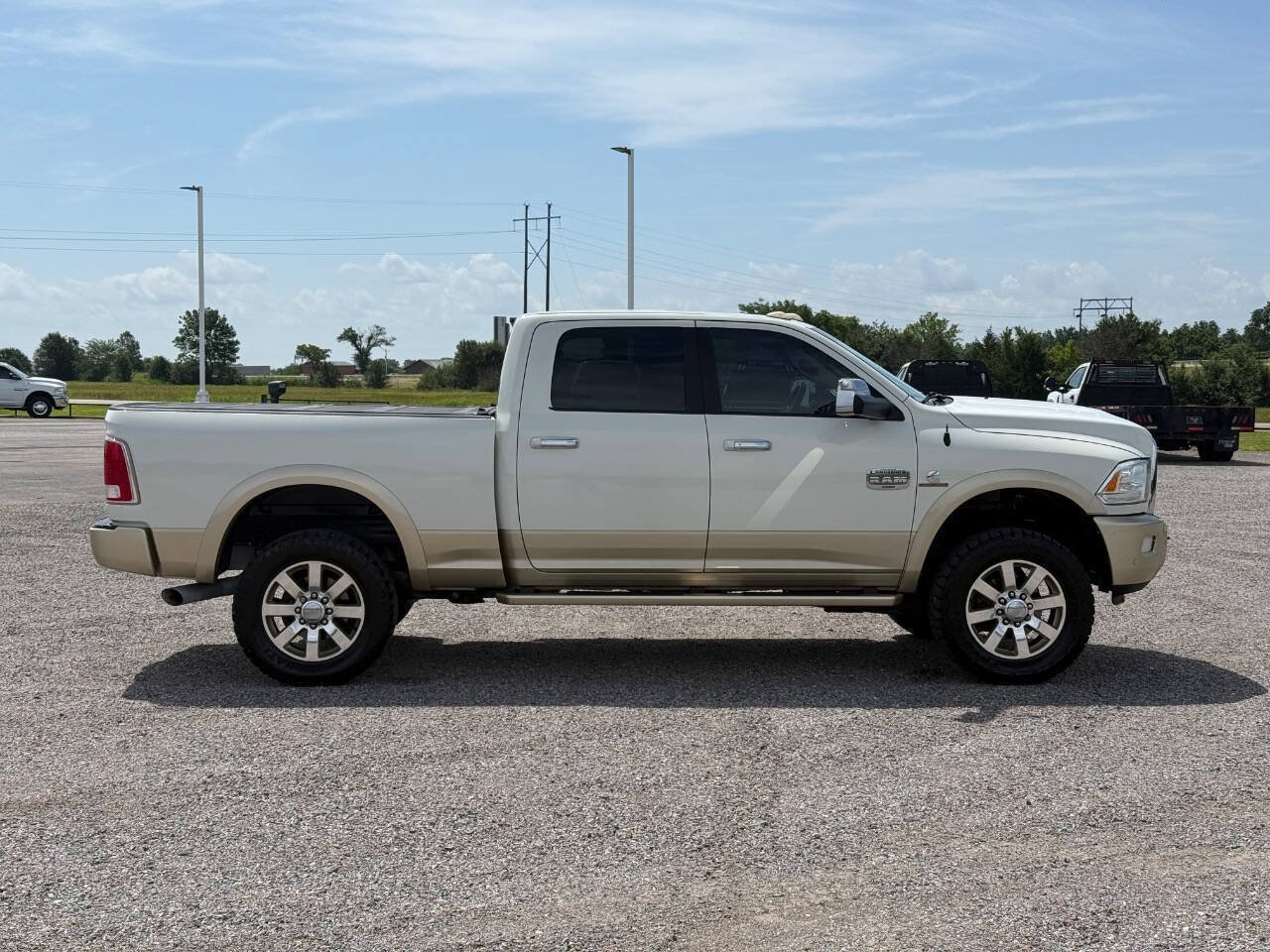 Used 2016 RAM 2500 Longhorn w/ Convenience Group AWD/4WD image 4