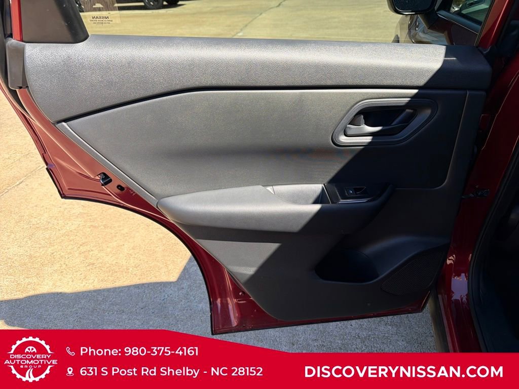 Certified 2025 Nissan Rogue S AWD/4WD image 27